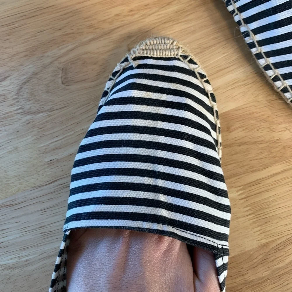 Soludos white and black striped espadrilles size 40 9.5